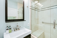 BohligRd Bathroom02