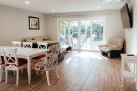 CatherAve LivingArea