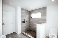 EvergreenLane Bathroom02