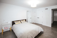 EvergreenLane Bedroom02