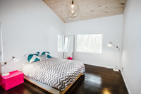 EvergreenLane Bedroom03