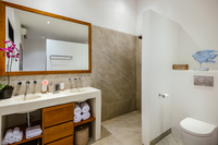 VillaBloom Bathroom VillaBloom Bathroom