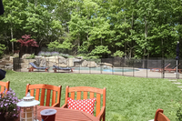 HighviewDrive PoolGate
