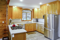FrostCreekCabin Kitchen02