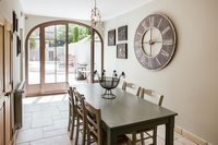 MaillaneResidence Dining02