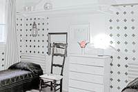 AvenuedesFauvettes Bedroom
