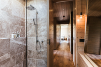 VineyardVilla Bathroom