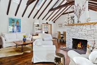 BayViewDrive LivingRoom