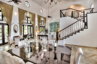 TheDianaVilla DIning