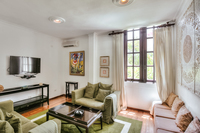 TheDianaVilla LivingRoom2