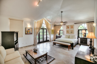 TheDianaVilla MasterBedroom