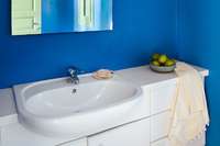 OliveTreeResidence Bathroom2