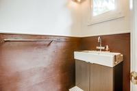 SheffieldAvenueResidence Bathroom3