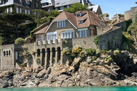 TheRueDuPontDuDiableResidence 2 TheRueDuPontDuDiableResidence 2