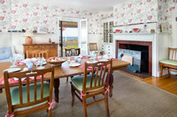 RockLedge dining room with view