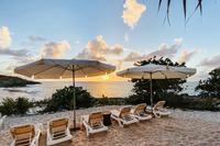 SandcastleVilla Beach Chairs Setup31