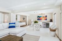 SandcastleVilla BH Studio Entire Room51