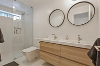 Bathroom 1 Bathroom 1