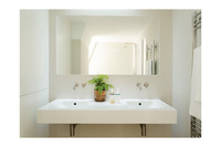 3BR penthouse bathroom