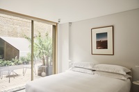 APT1_BED2_SIDE APT1_BED2_SIDE