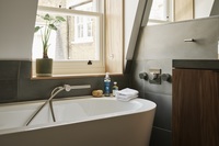 APT6_BATHROOM_BATH APT6_BATHROOM_BATH