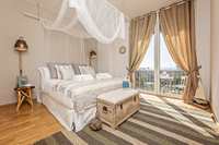 The Carrer de Salvador Residence