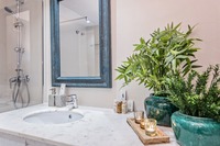 The Carrer de Salvador Residence