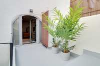 The Carrer de Verdi Residence 