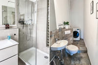Bath 3 4