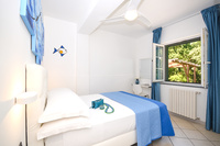 Cannicelle ground floor double bedroom