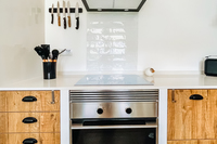 vertical kitchen 1
