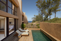 4 Bedroom Residence    pool area