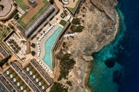 Pool_2_[9558 LARGE]