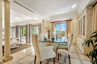 The Rua Palmeira Residence