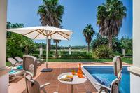 The Rua Palmeira Residence