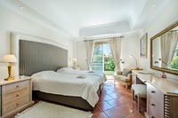 The Rua Palmeira Residence
