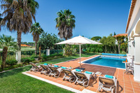 The Rua Palmeira Residence