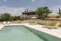 The Casa da Colmeia Residence