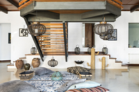 The Carrer de la Reina Residence 