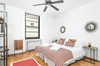 The Carrer de la Reina Residence 