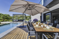 The Capitelle Pointue Residence