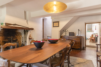The Rue Pare Neuve Residence
