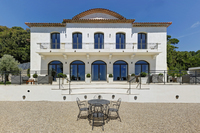 The Chemin de la Corniche Residence