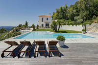The Chemin de la Corniche Residence
