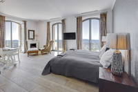 The Chemin de la Corniche Residence