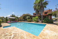 The Carrerassa den Marti Llubiner Residence