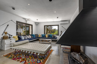 The Carrerassa den Marti Llubiner Residence