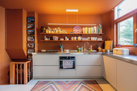 907A8018 v1 907A8018 v1