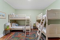 This is just outside the bunkroom and upstairs primary bedroom. You'll notice on the right there is a bathroom to be shared with the bunk room and second upstairs bedroom further down the overlook hallway.
| Emerald Palm by Boutiq Luxury Vacation Rentals 