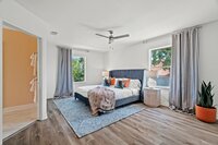 The primary bathroom has twin sinks and plenty of lighting. No ring lights needed here!
| White Sands by Boutiq Luxury Vacation Rentals | Destin, Florida